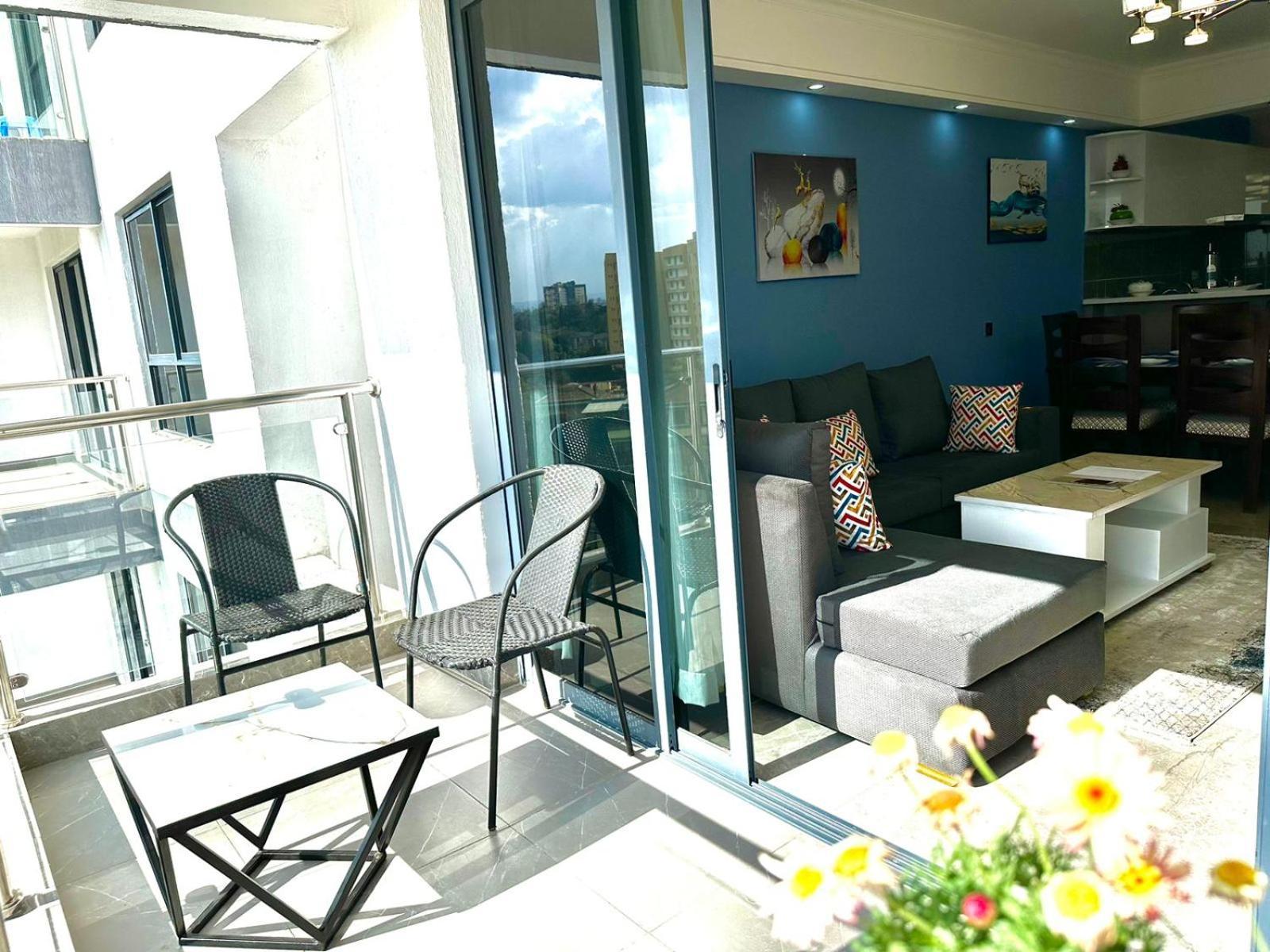 Stayrest Safari Tours New 3 Bedroom Apartments In Kilimani Nairobi With Rooftop Pool Exterior photo
